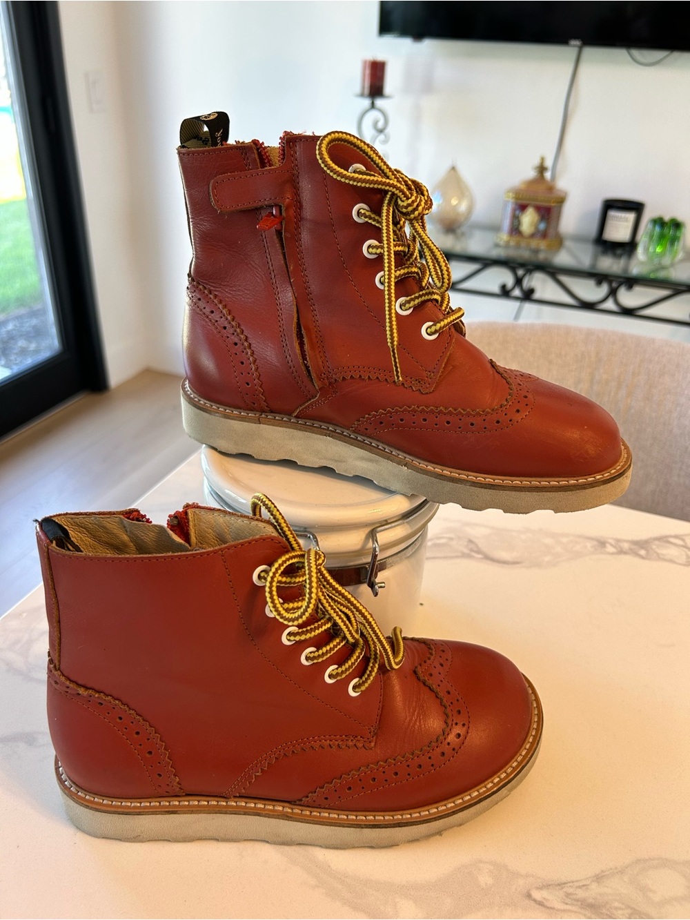 Young Soles “Sidney”Leather Lace-Up Boots. Made in Portugal Sz 33 Kids